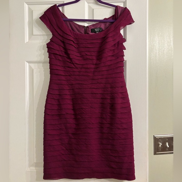 Tadashi Collection Dresses & Skirts - Tadashi 100% Silk Rich Plum Textured Mini Dress